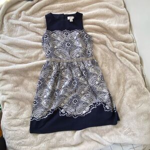 LOFT Woman Dress in Navy and White